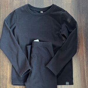 Uniqlo HEATTECH Ultra Warm Base Layer Kids Long Sleeve Shirt and Pants Set